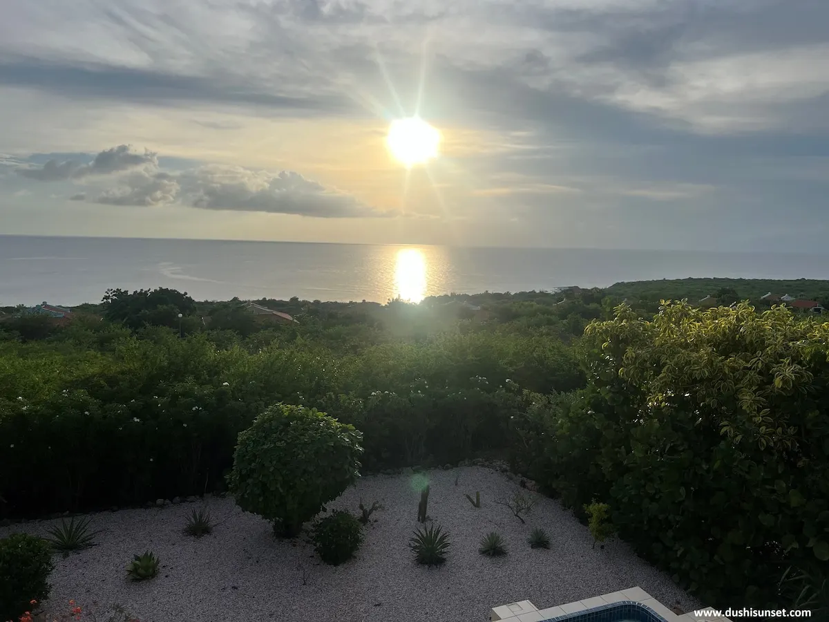 Dushi Sunset Curacao